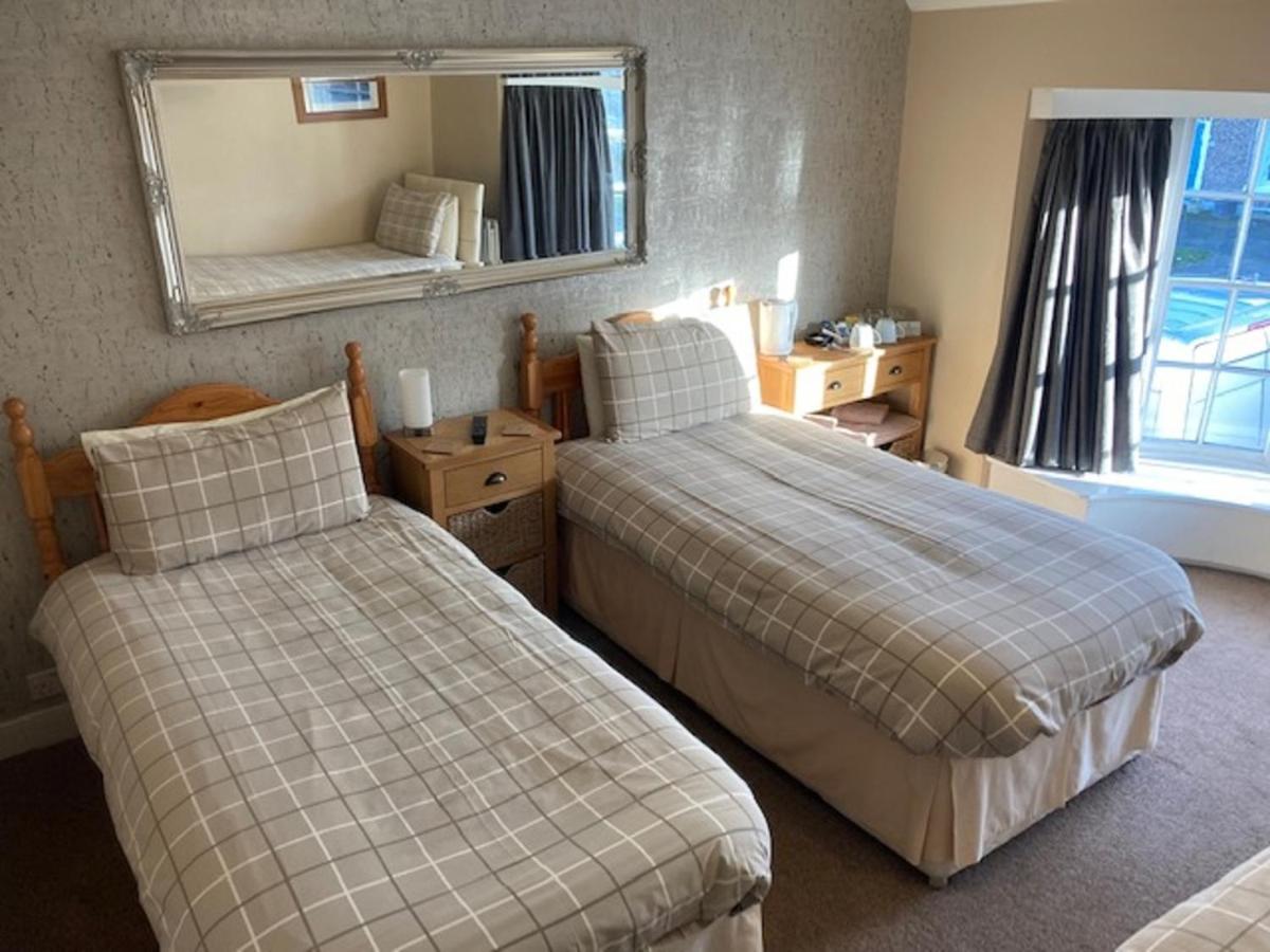 The Masons Arms Bed & Breakfast Norham Exterior photo